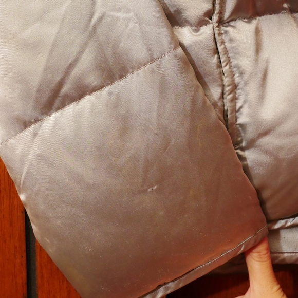 Gap silver puffer jacket - Picture 10 of 14
